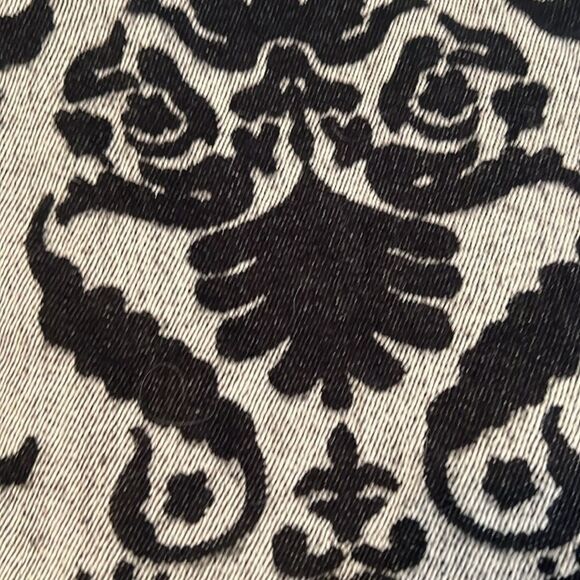OSFM Black and grey multi print shawl cape wrap with white fringe EUC - Picture 4 of 10